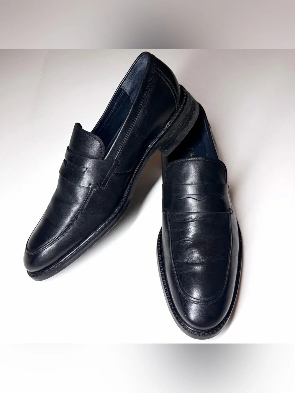 Cole Haan Men's Modern Classics Leather Black Penny Loafer Size- 9 M